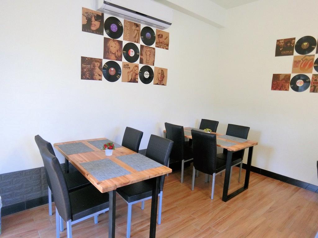 Ferry Bow Apartment Jincheng Exterior photo
